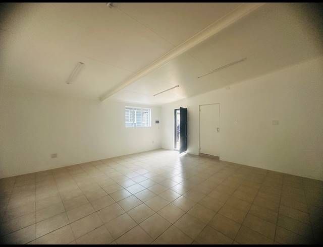 999M² OFFICE FOR SALE IN PARKDENE